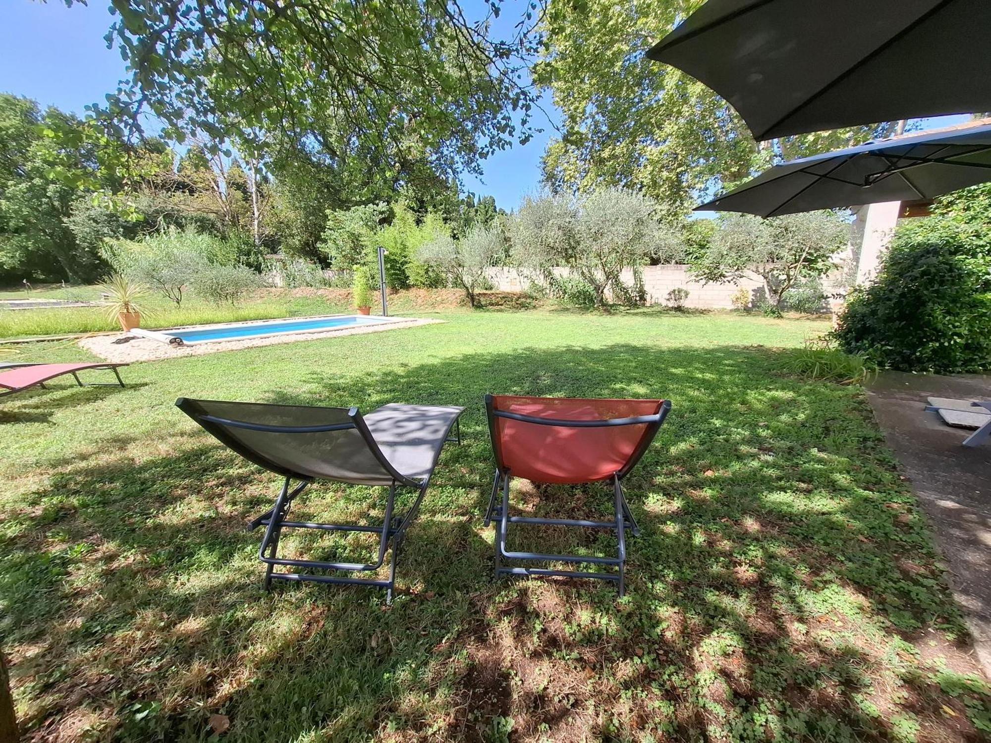 Apartamento Ginette Et Marcel Saint-Rémy-de-Provence Exterior foto
